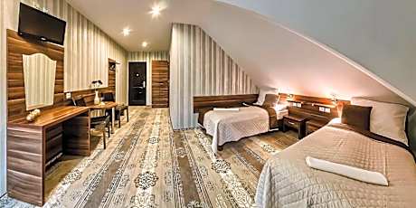 Double Room with Private Bathroom