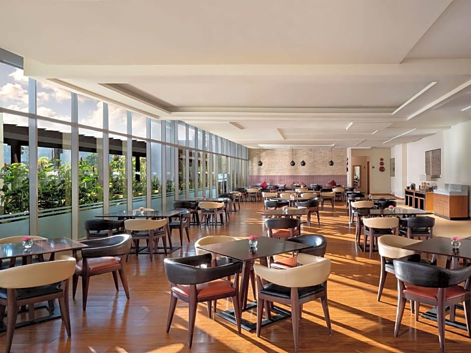 Radisson Golf And Convention Center Batam