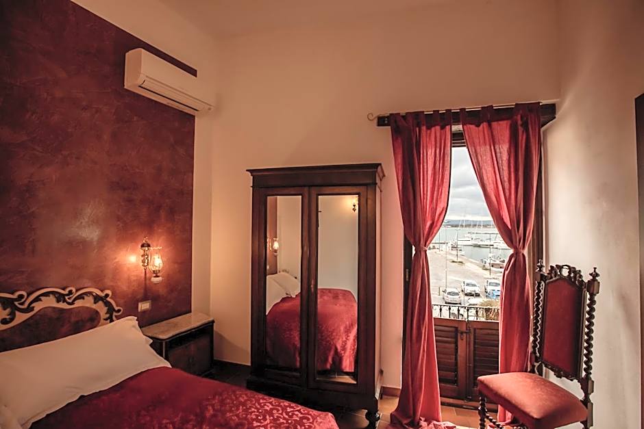 Palazzo Giunta - Porta Marina Ortigia