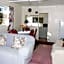 Surat Bay Lodge by the Sea/Backpackers Hostel