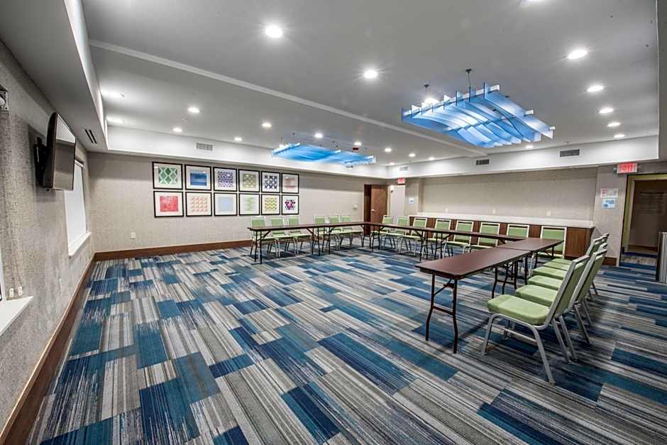 Holiday Inn Express & Suites Houston Westchase - Westheimer By IHG