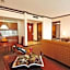 Patra Semarang Hotel & Convention