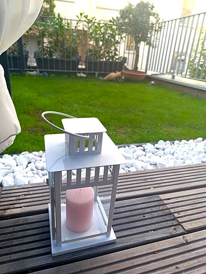 BOSSA CITY Design Apartments