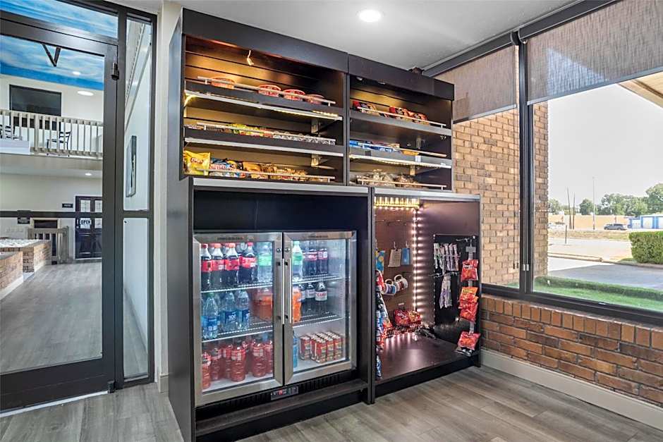 SureStay Plus Hotel by Best Western Greenwood