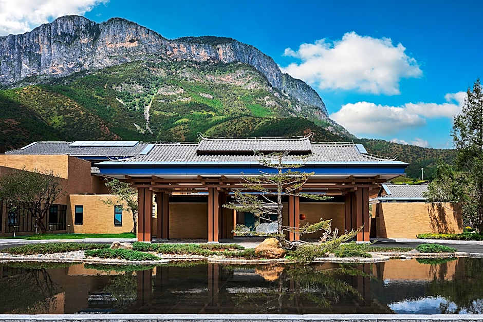 Hotel Indigo Lugu Lake By IHG