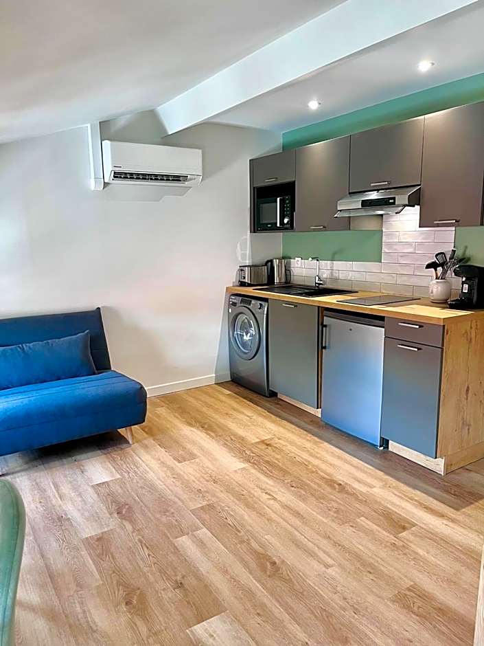 LE QUAI 5 - Studio NEUF CALME - CLIM - WiFi - Gare à 200m