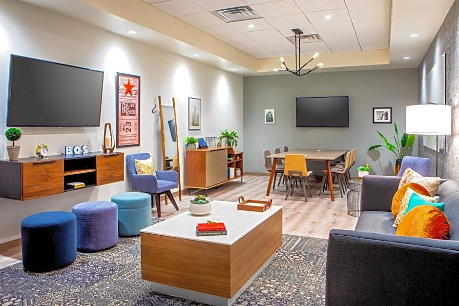 Crowne Plaza Boston - Woburn By IHG