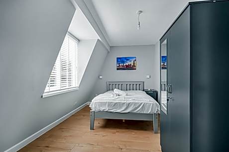 Studio 169