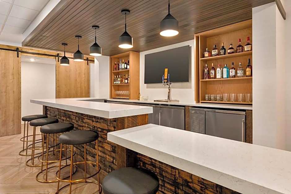 Staybridge Suites Lexington S Medical Ctr Area By IHG