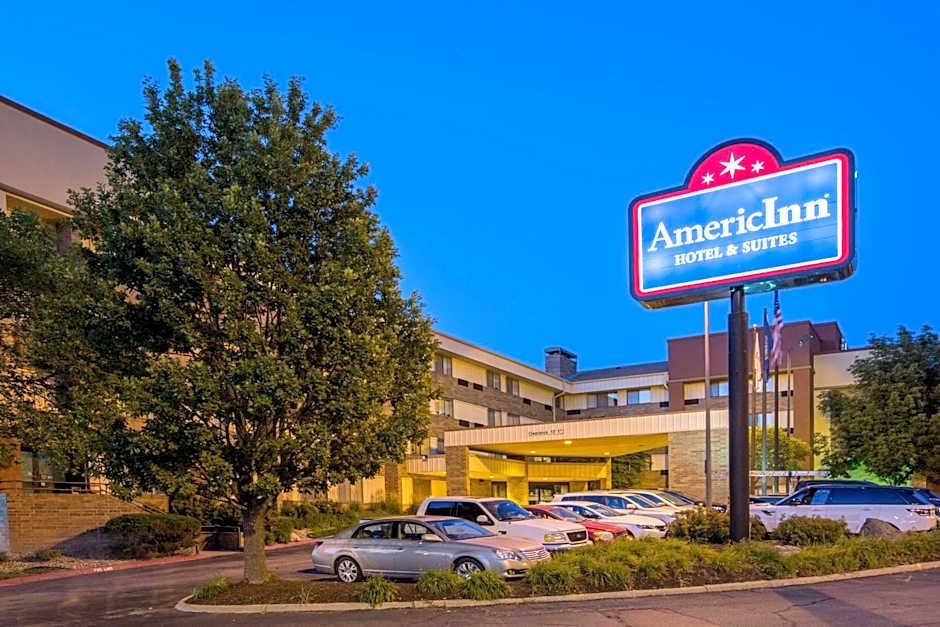 AmericInn by Wyndham Omaha