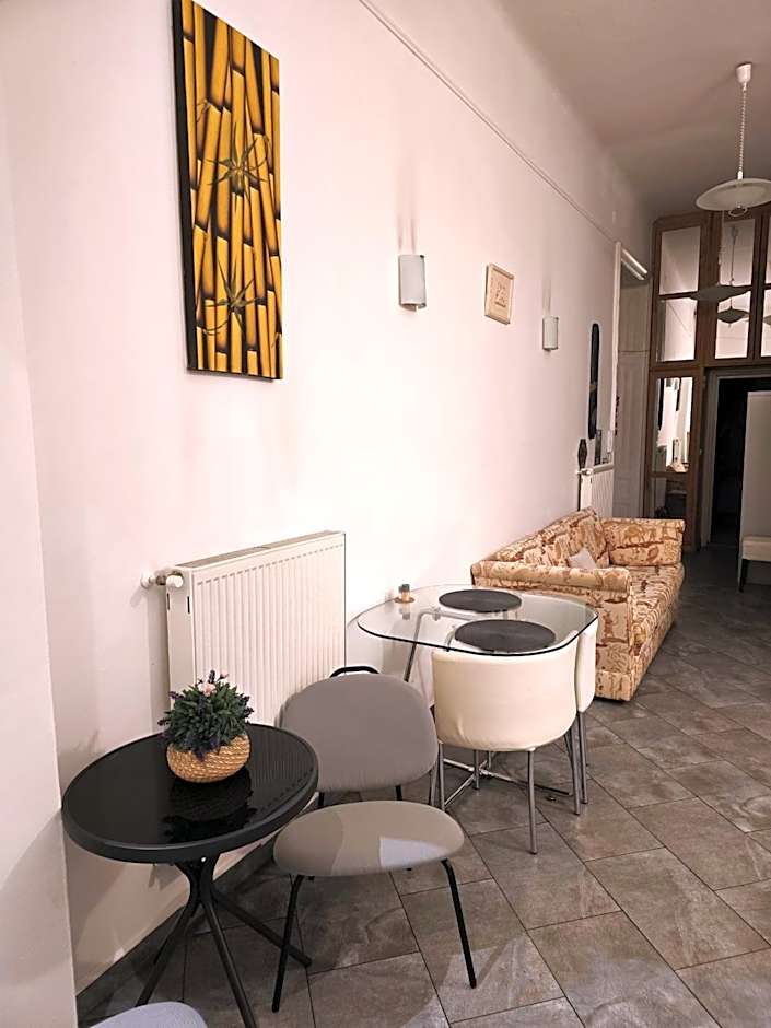 Budapest B&B Bed and Breakfast