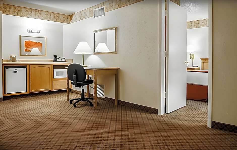 Pan American Inn and Suites