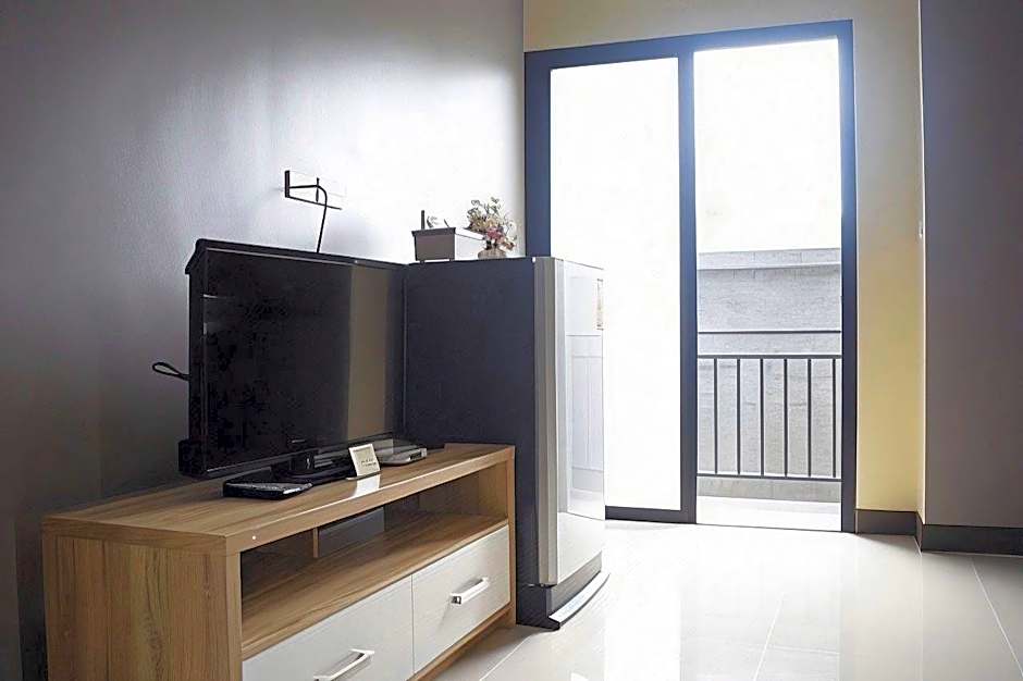 Isayarada Apartment