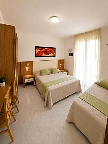 Superior One-Bedroom Apartment