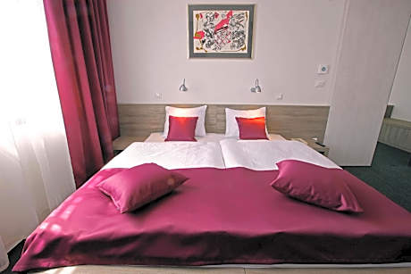 Comfort Double or Twin Room