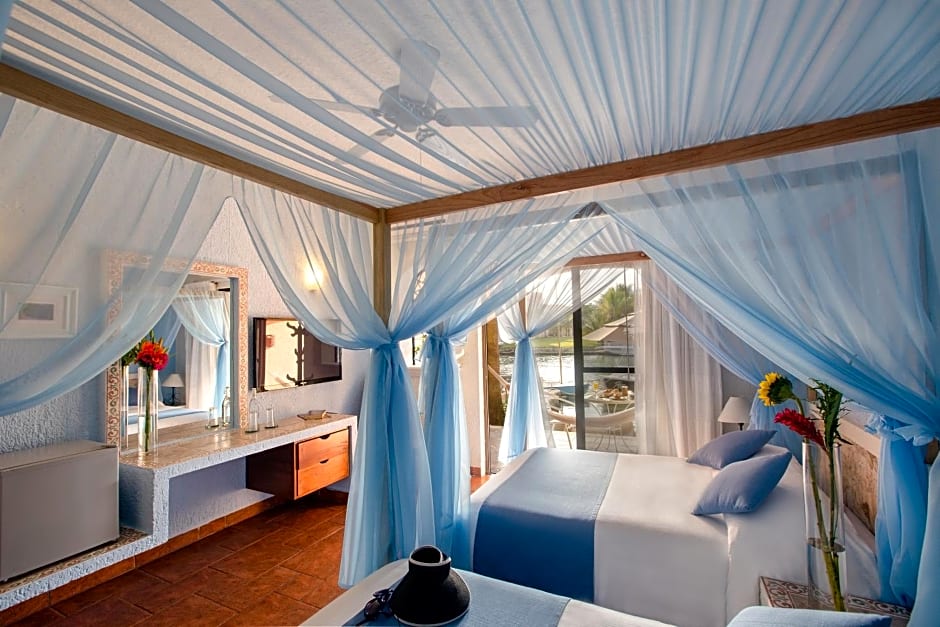Chez Waffle Hotel