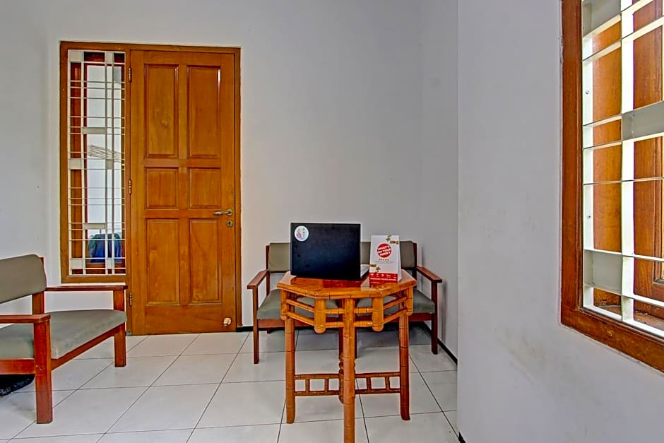 OYO Life 91523 Kenari Guesthouse