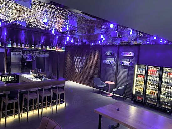 Weilaideng Hotel (Guangzhou Zhujiang New Town Jinan University Store)