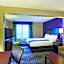 La Quinta Inn & Suites by Wyndham Clearwater South