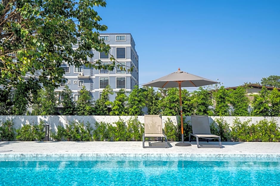 Orion Hotel and Residence