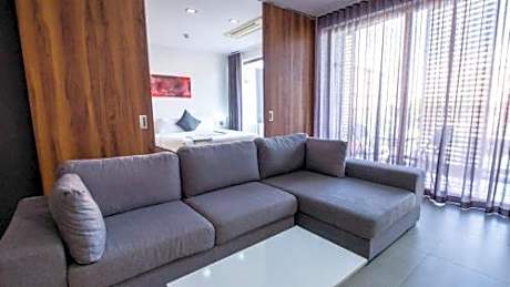 Palm Aparthotel