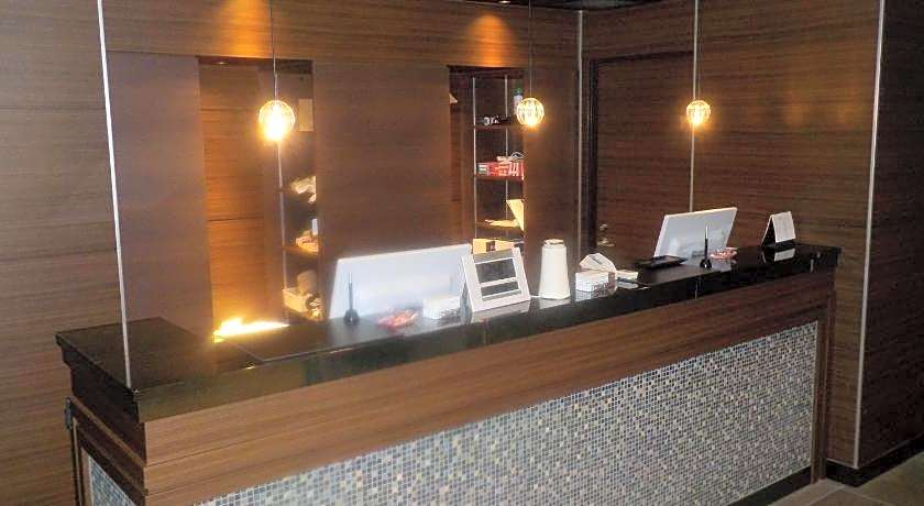 Hotel Crown Hills Katsuta Motomachi-ten