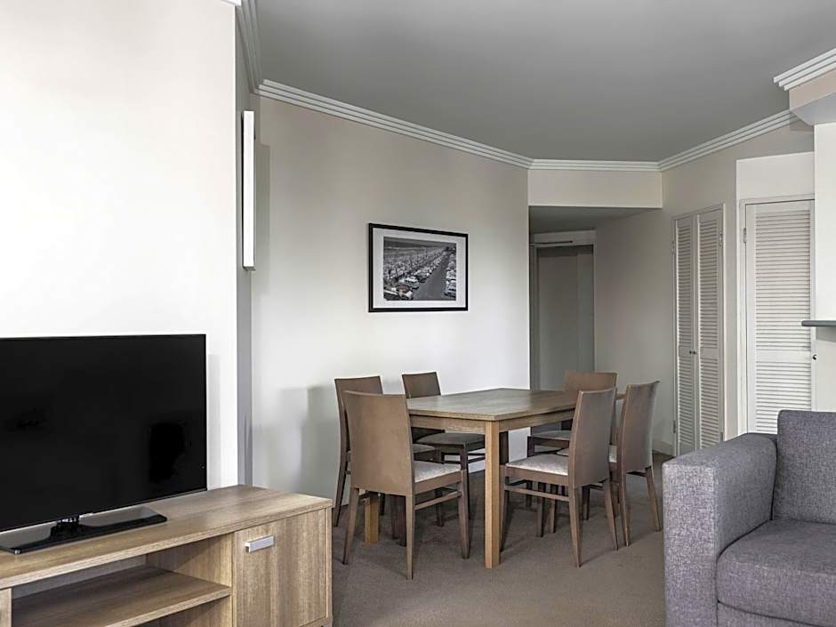 Mantra Crown Towers Surfers Paradise