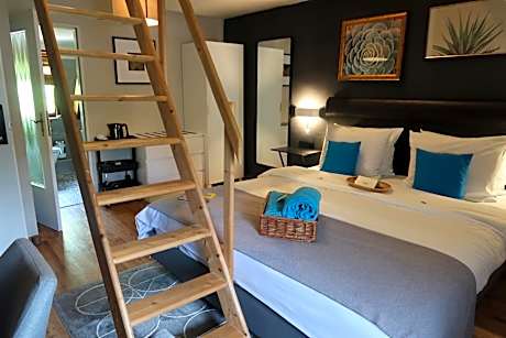 Loft with two double beds (2 adults and 2 kids)