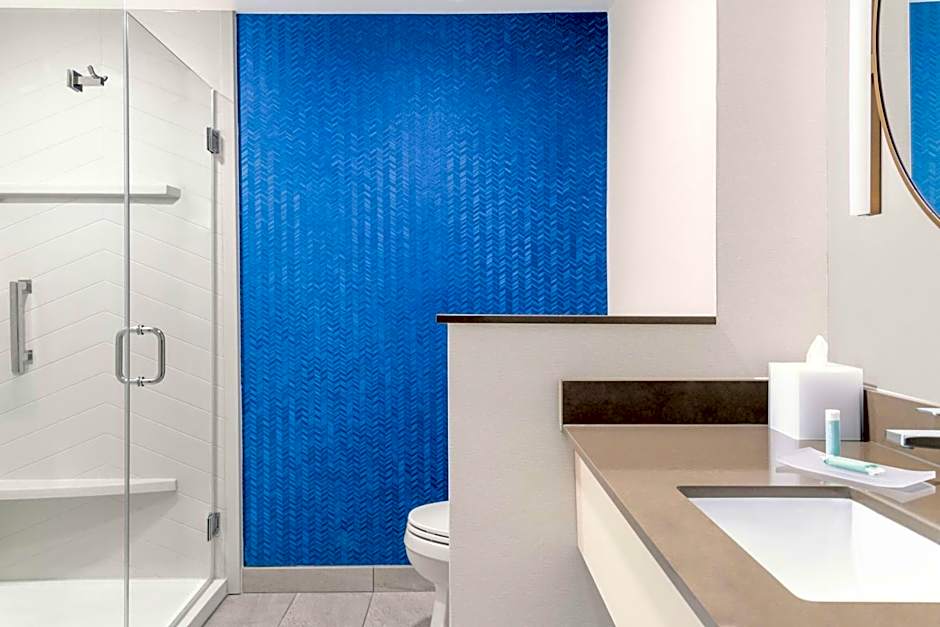 Fairfield by Marriott Inn & Suites Norfolk