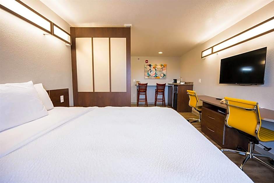 Microtel Inn & Suites By Wyndham Cheyenne