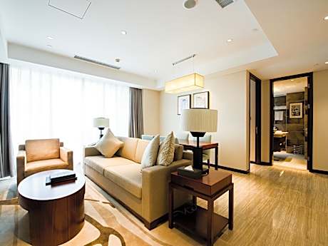 Executive 3-Bedroom Apartment