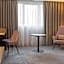 DoubleTree by Hilton Dartford Bridge
