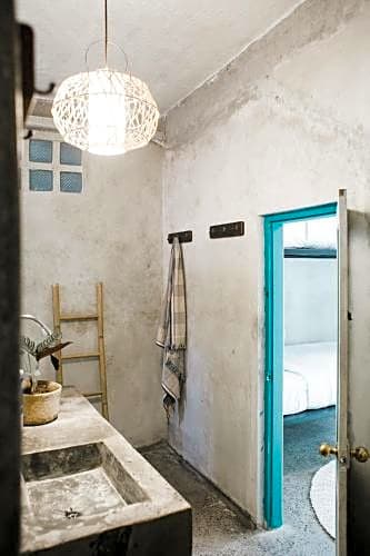 Kosta Hostel Seminyak