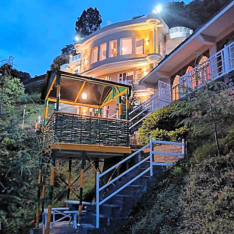 Shepherd Hills Resort