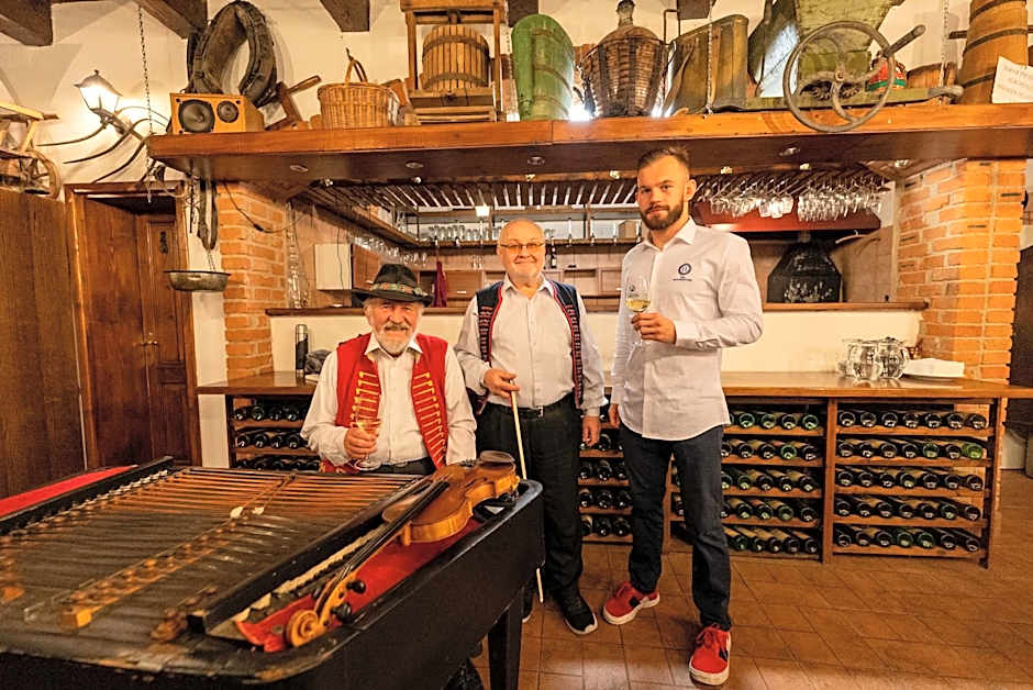 Hotel Rustikal Hustopeče - U Mandloňových sadů