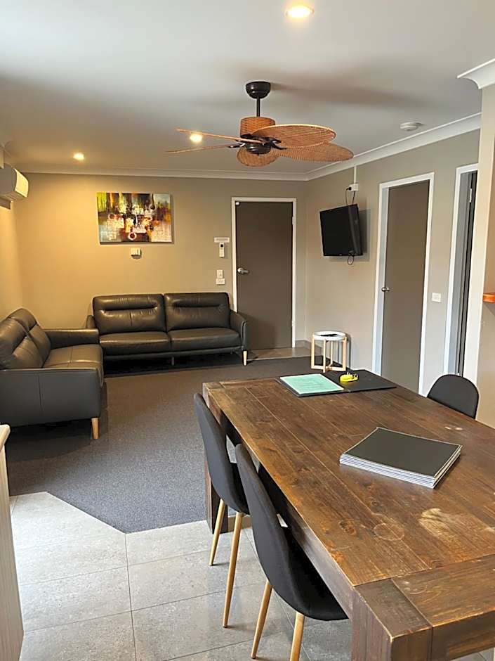 Snow View Holiday Units