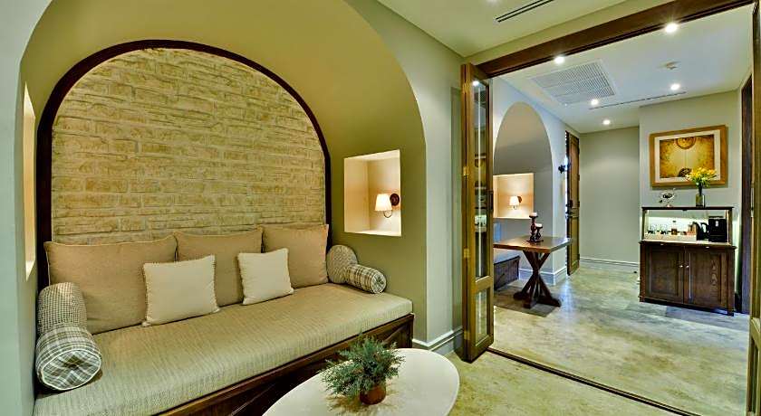 Thames Valley Khao Yai Hotel