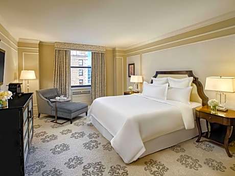 One-Bedroom Suite with King Bed