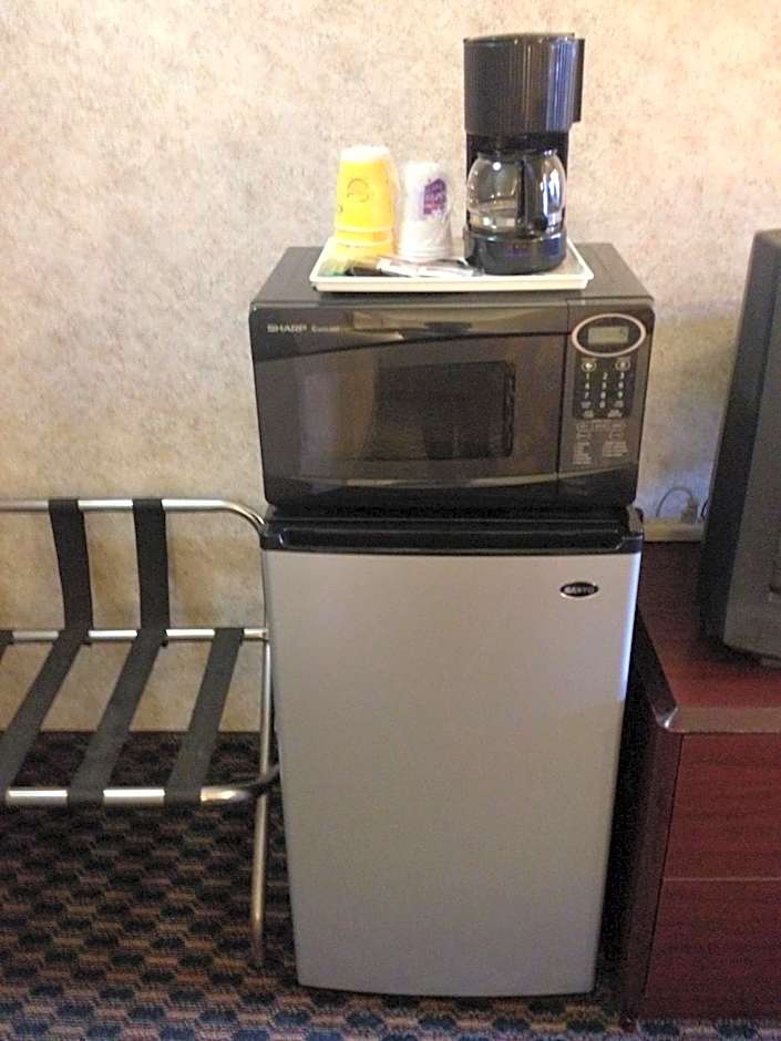 Richmond Inn and Suites