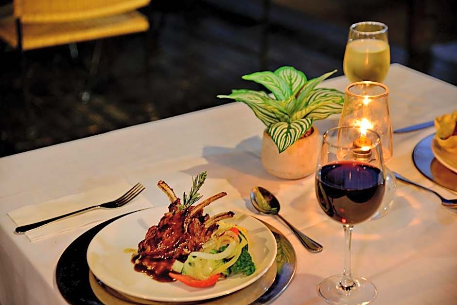 Black Rhino Game Lodge