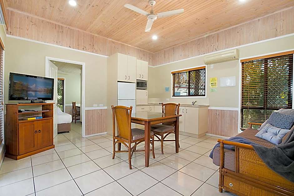 South Gladstone Motel