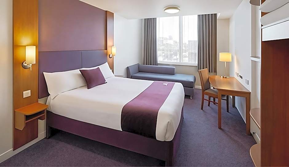 Premier Inn London City - Old Street