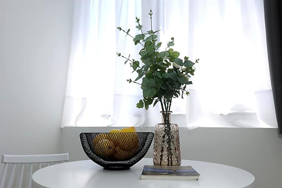 Old Town Hall Suites and Apartments