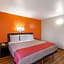 Motel 6-Fargo, ND - West Acres - North Fargo