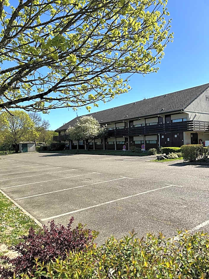 Campanile SablÃ©-Sur-Sarthe Vion