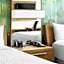 Courtyard by Marriott Chicago Downtown/Magnificent Mile