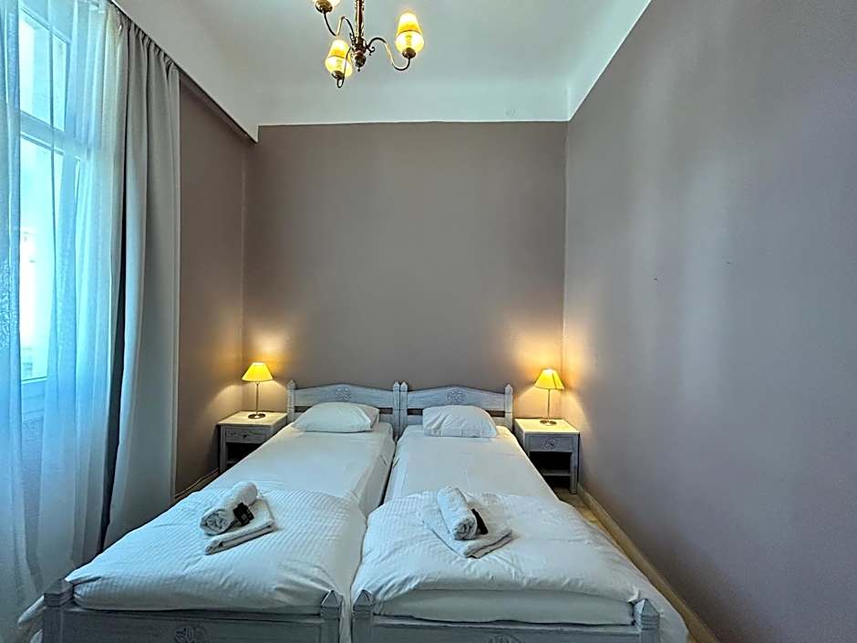 Tinion Hotel – Tinos (town), UT