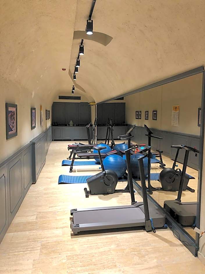 Ferman Port Hotel - Special Category