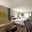 Home2 Suites By Hilton Philadelphia Convention Center