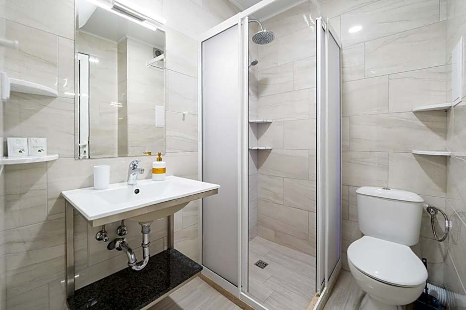 WOW studios for rent - bul Montevideo 25A - B